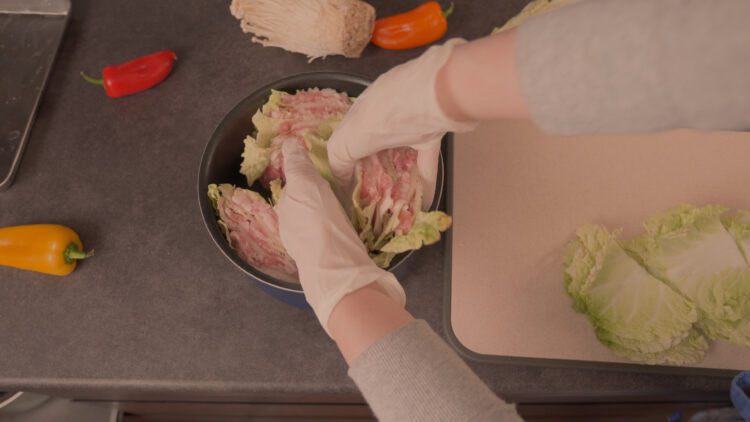 align the pieces of the stack into the pot