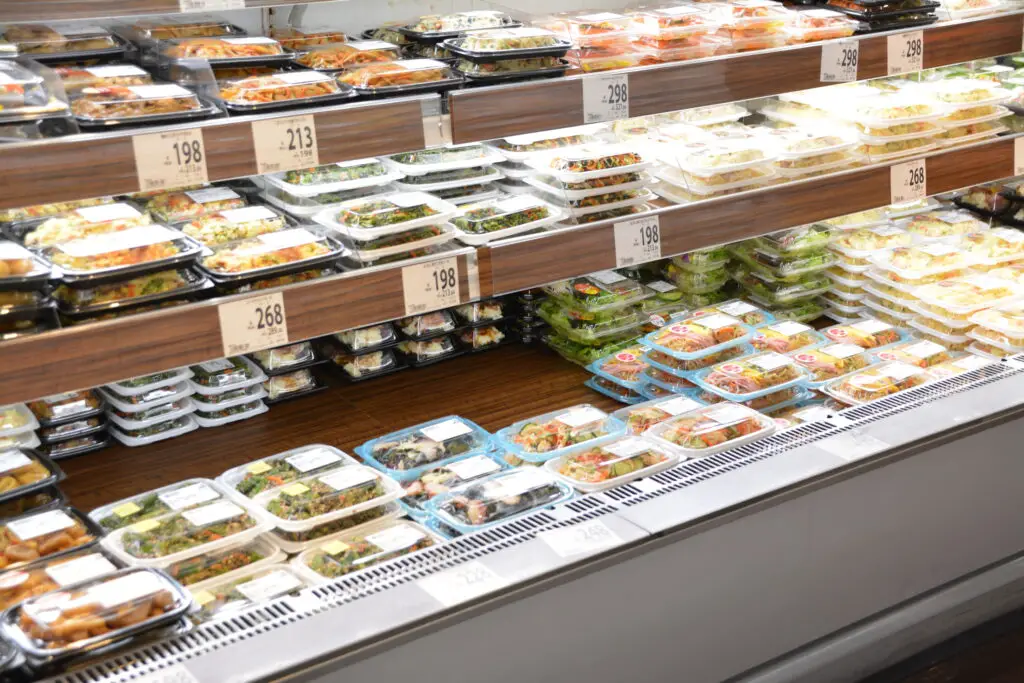 ready to eat food in japanese supermarket