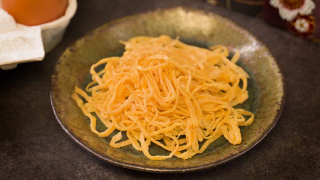 Kinshi-Tamago on a plate