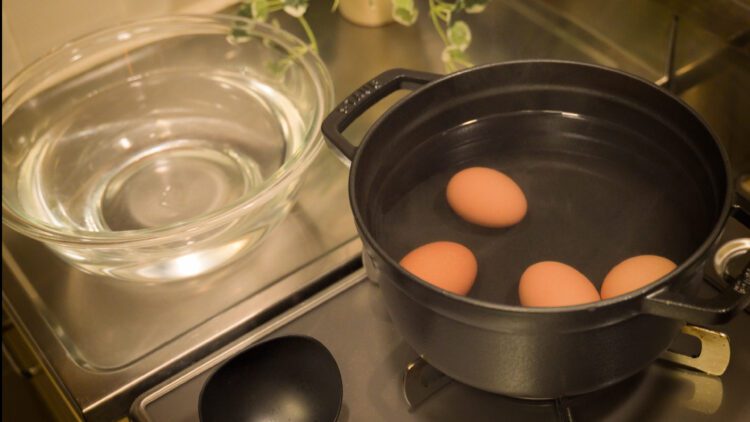 prepare cold water (room temperature or colder) in a bow
