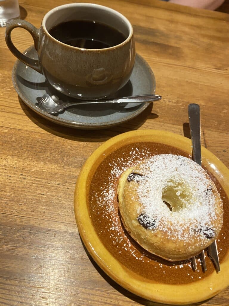 coffee number 6 Columbia and baked donut